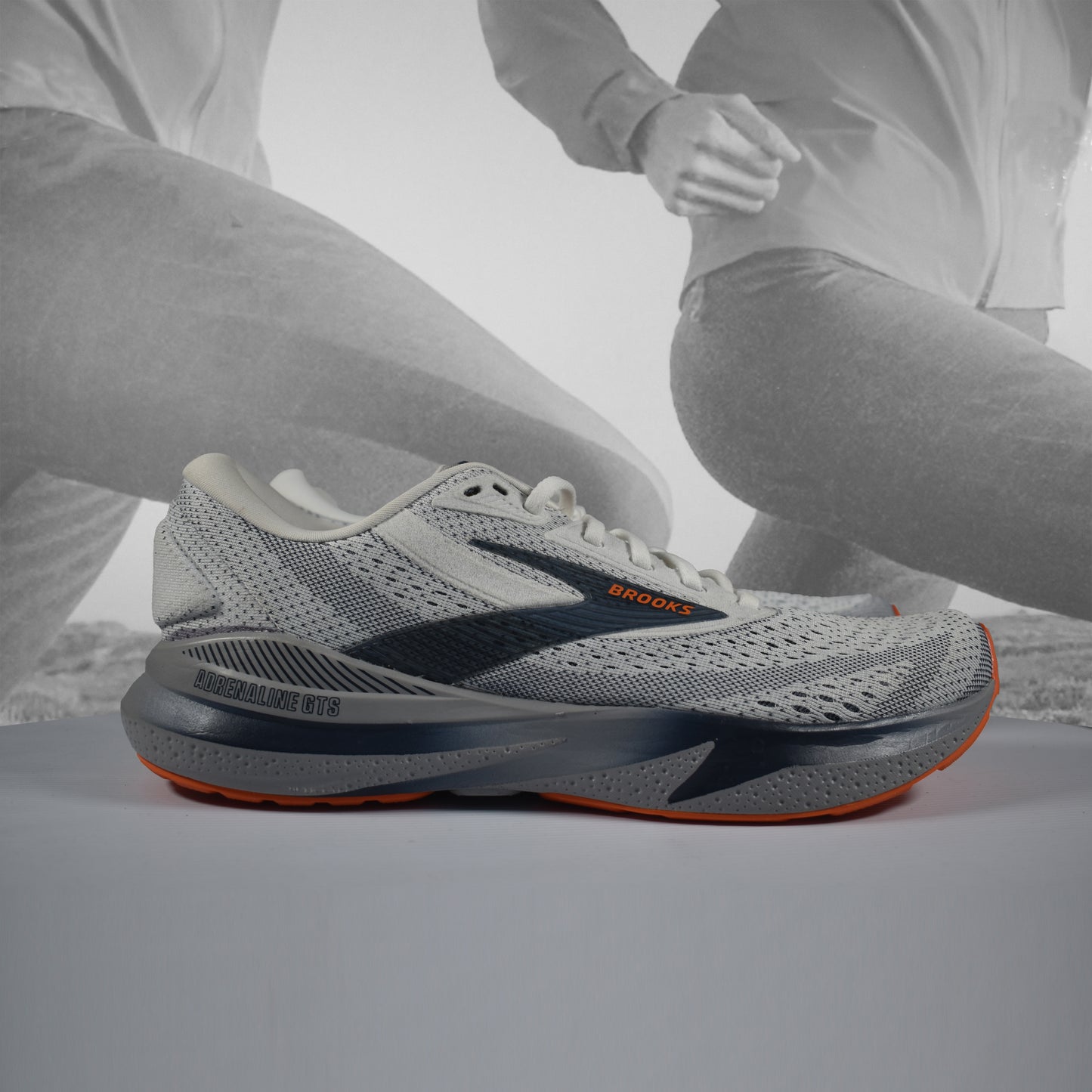 Brooks Adrenaline GTS 24 Men's Stability Running Shoes - Durban Runner UK8 / white peacot/alloy