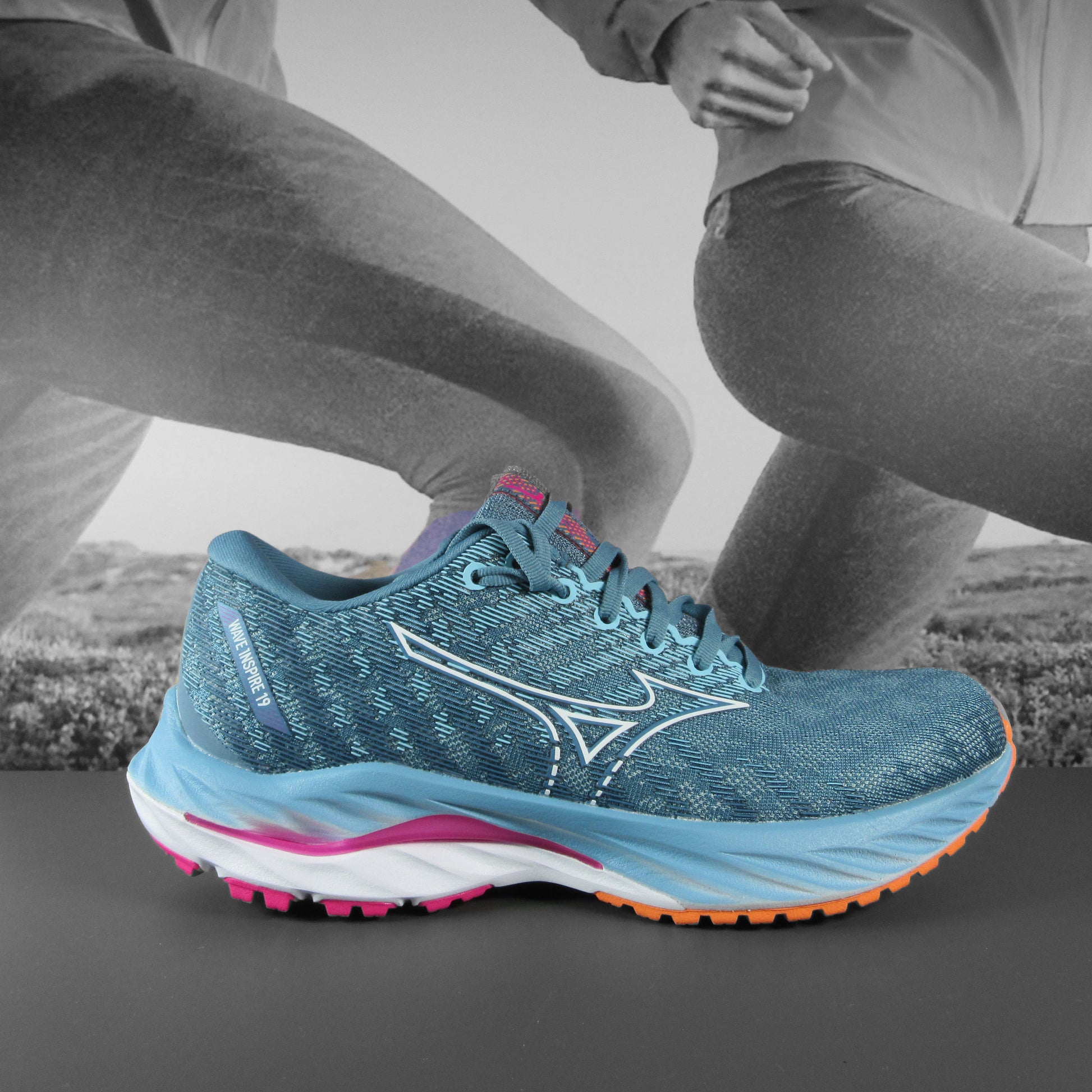 Wave Inspire 19 Womens - Durban Runner 4.5 / Blue/White/Pink