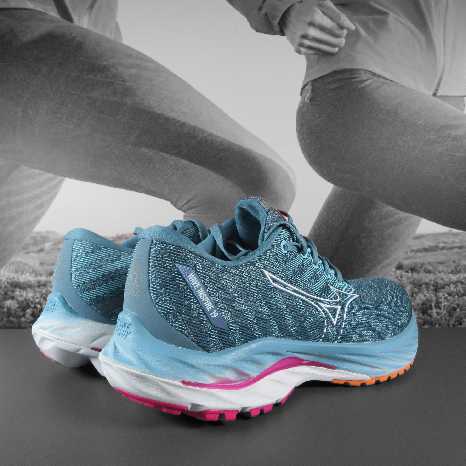Wave Inspire 19 Womens - Durban Runner 4.5 / Blue/White/Pink