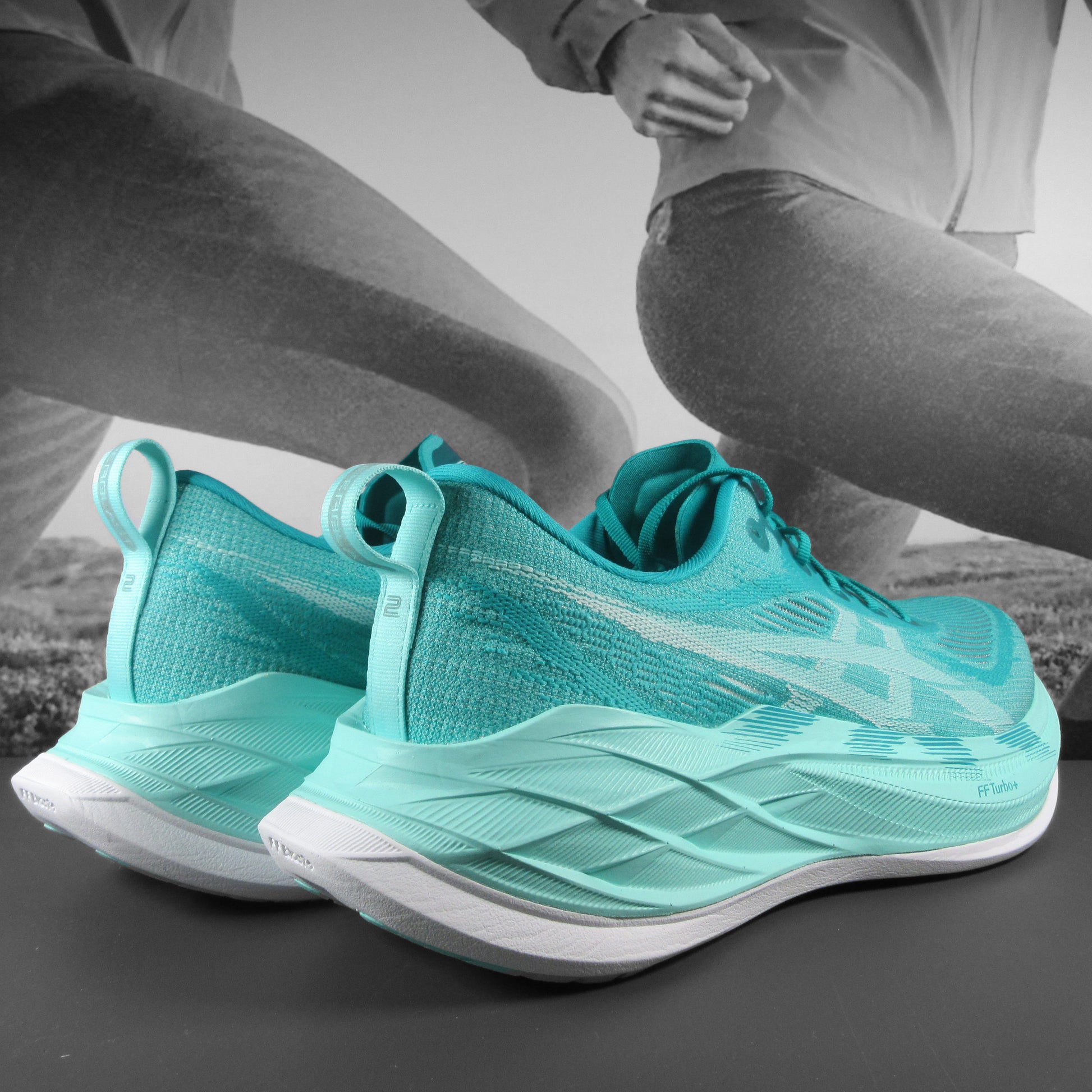 Asics Superblast 2 Mens Road Running Shoes - Durban Runner 5.5 / Wave Teal/Illuminate Mint