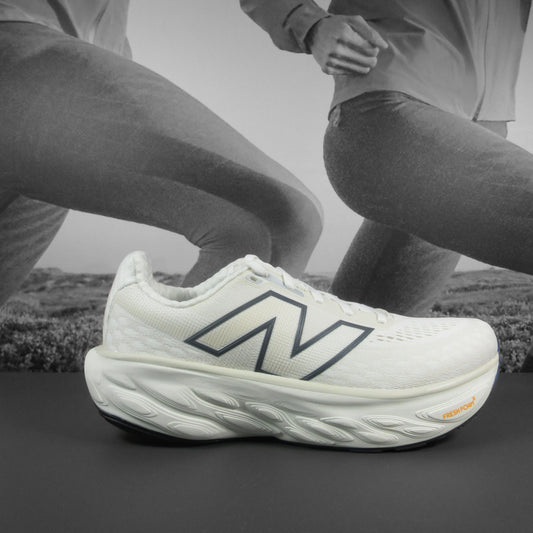 New Balance 1080 V14 D Womens - Durban Runner 5 / White/Black