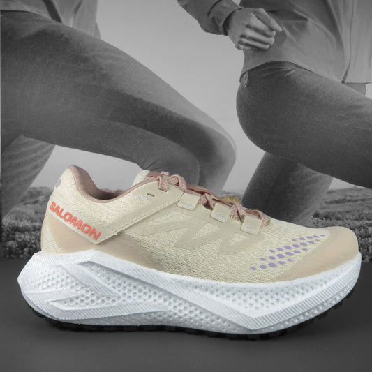 Salomon Aero Glide 3 GRVL Womens - Durban Runner 5.5 / Short Bread/White/Fusion Coral
