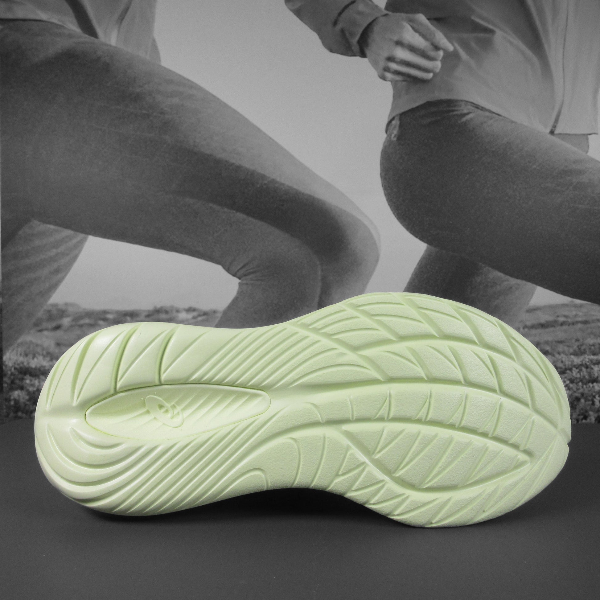 Asics GEL-Cumulus 27 Lite-Show Womens - Durban Runner 5 / LITE-SHOW/HUDDLE YELLOW
