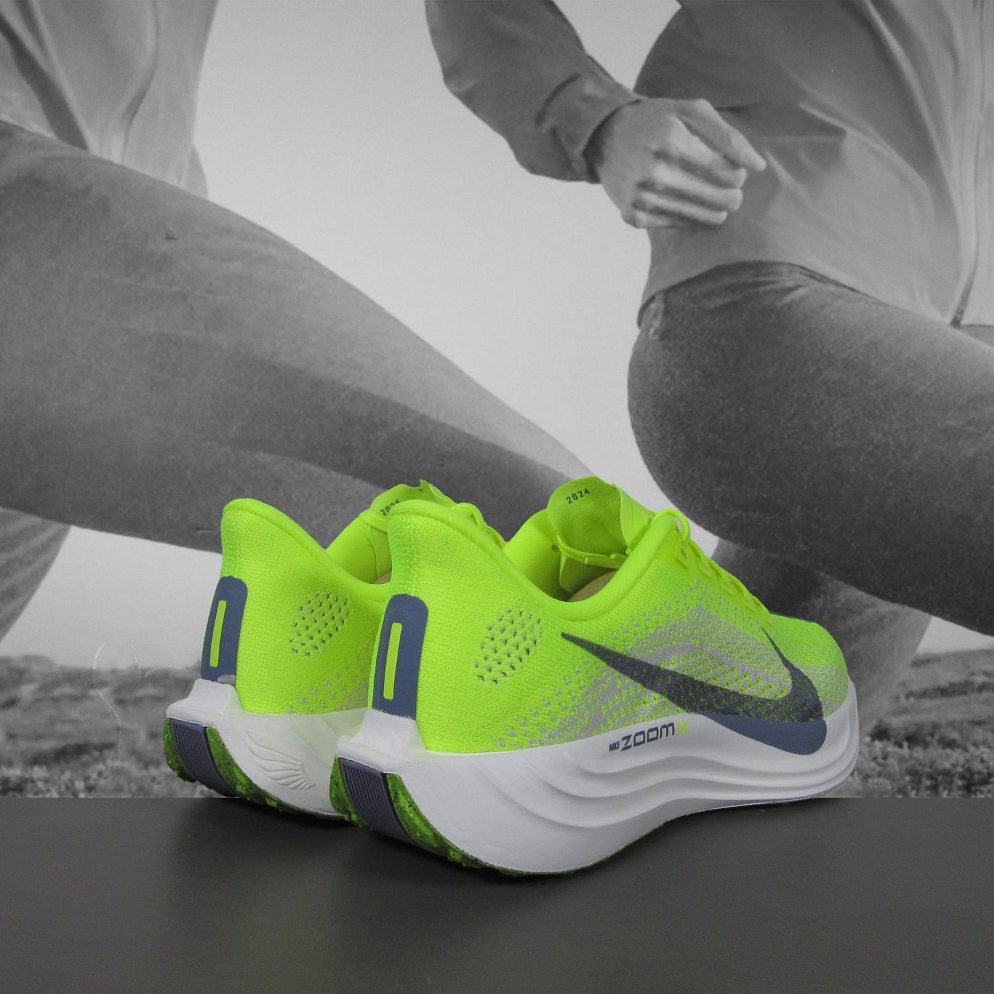 Nike Pegasus Plus Womens Road Running Shoes - Durban Runner 5 / VOLT/WORLD INDIGO