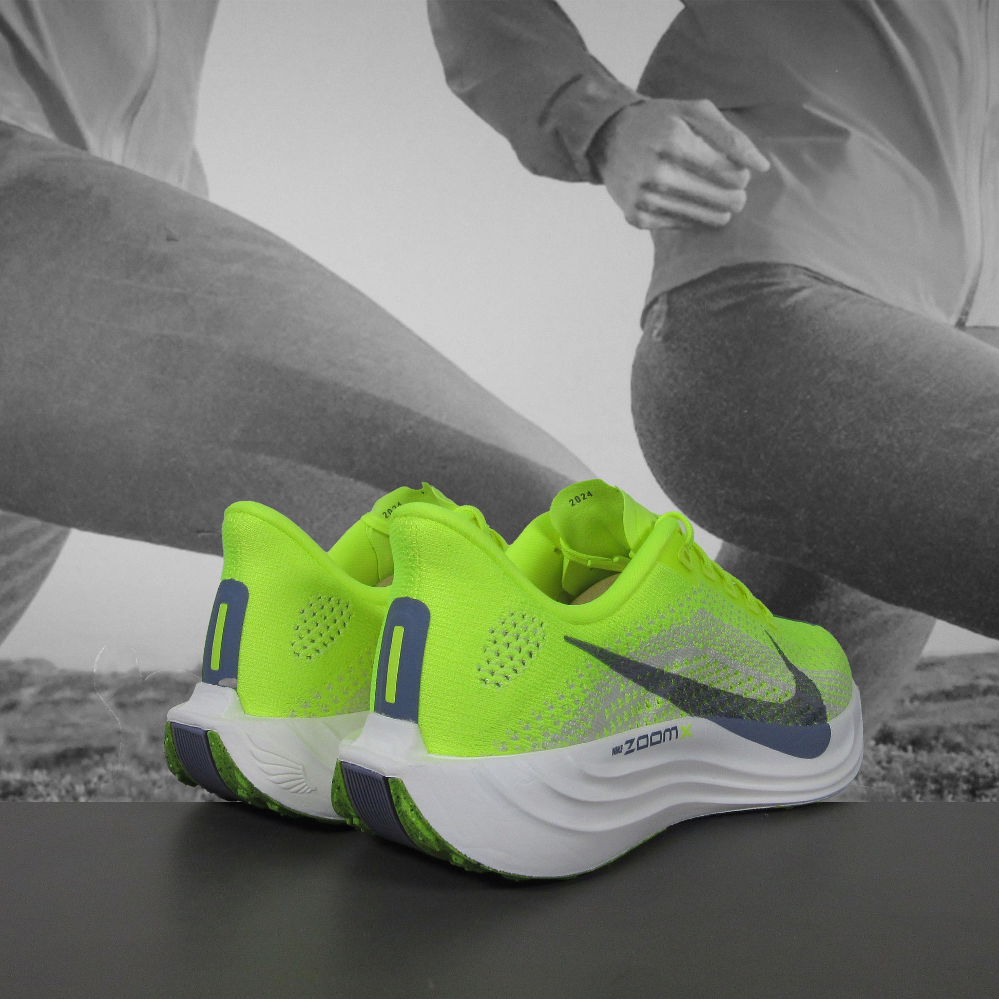 Nike Pegasus Plus Womens Road Running Shoes - Durban Runner 5 / VOLT/WORLD INDIGO