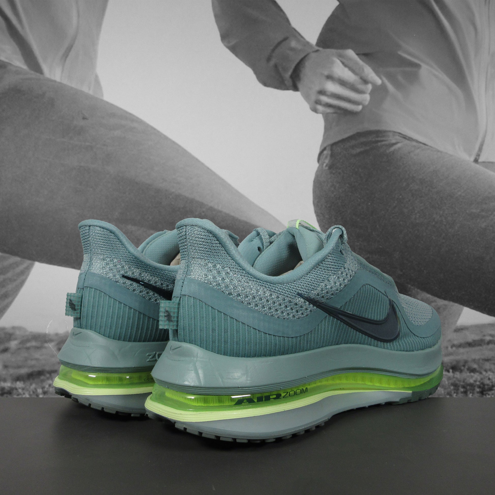 Nike Pegasus Premium Mens Road Running Shoes - Durban Runner 8 / CANNON/SEAWEED-BARELY VOLT