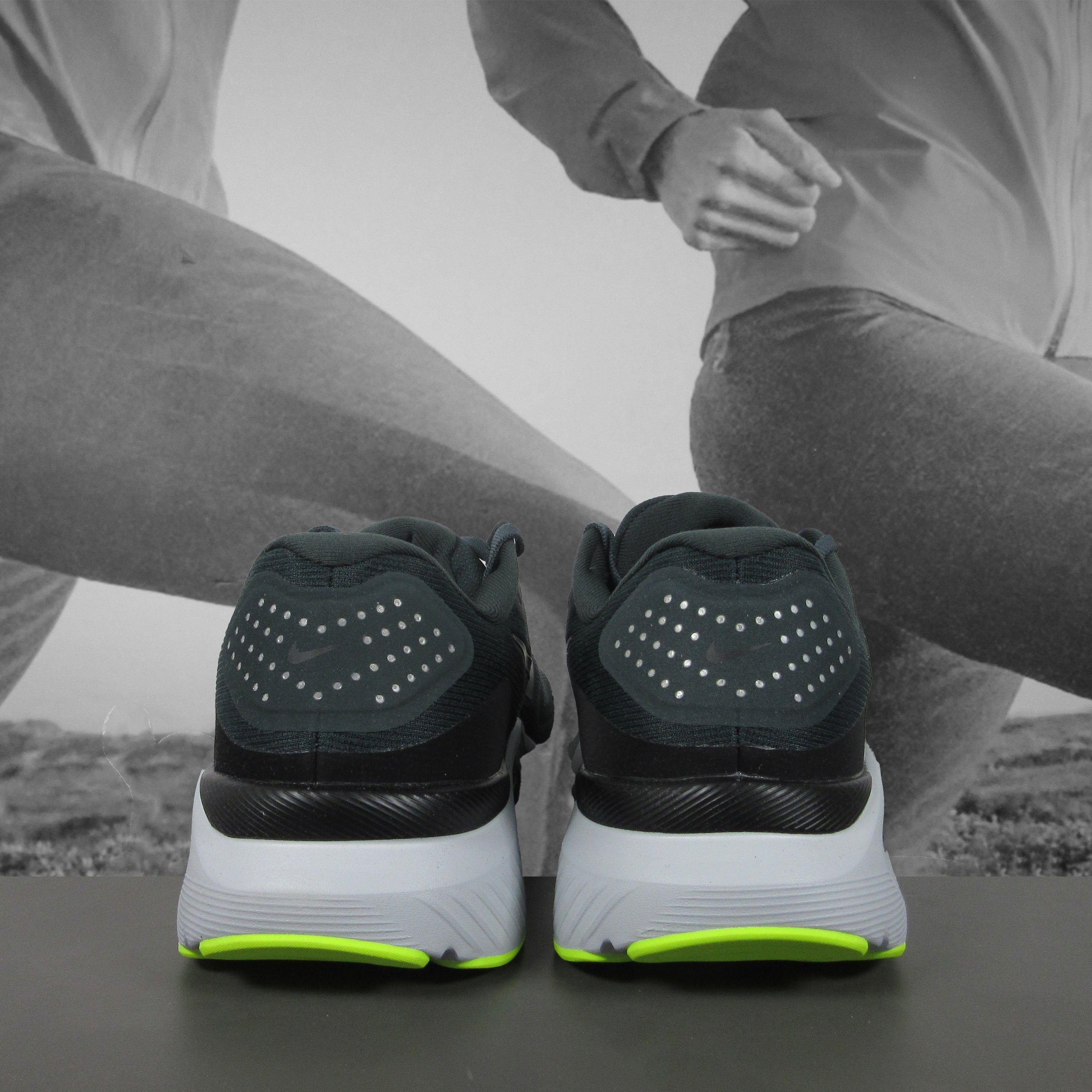 Nike Structure 26 Mens Road Running Shoes – Durban Runner