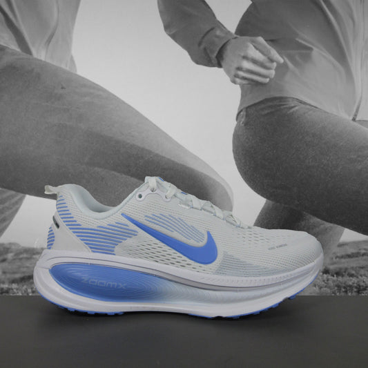 Nike Vomero 18 Womens Road Running Shoes