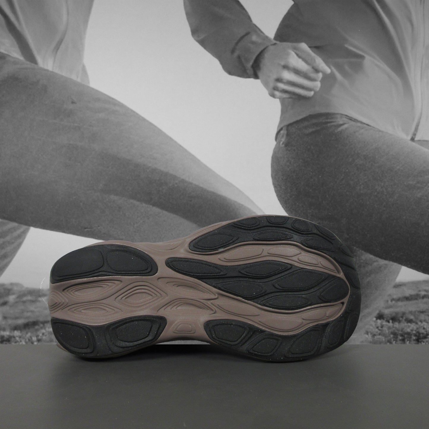 New Balance Fresh Foam X 1080v14 Womens B - Durban Runner 5 / WHITE/BROWN