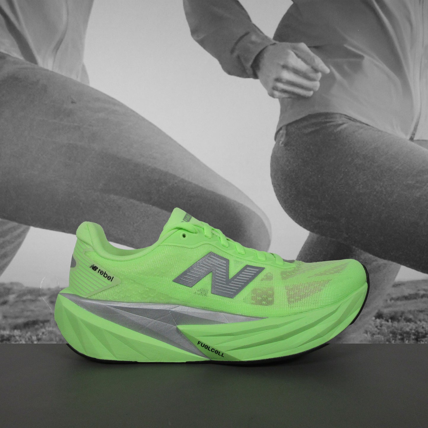 New Balance FuelCell Rebel v5 Mens - Durban Runner 8 / Lime