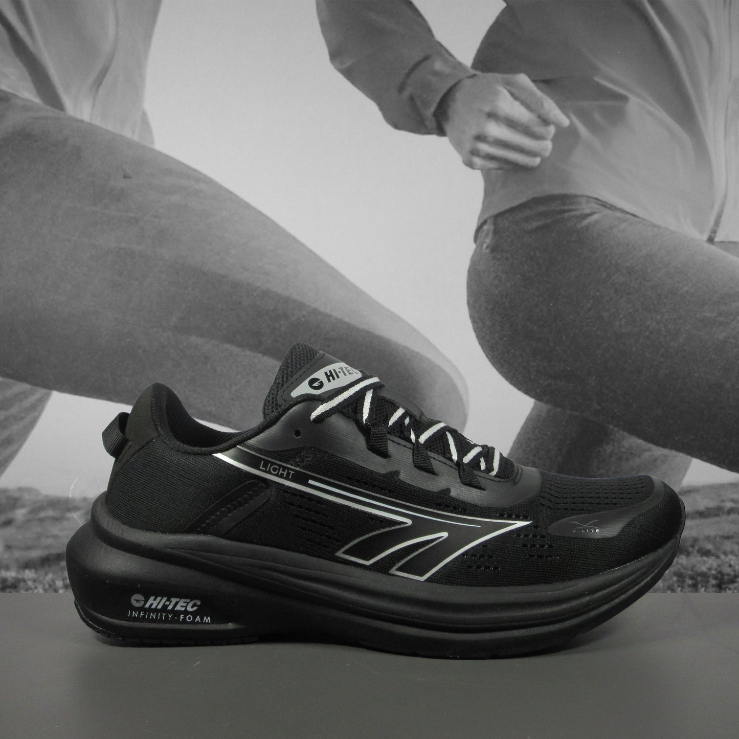 Hi-Tec Paradigm Light Mens - Durban Runner 7 / Black