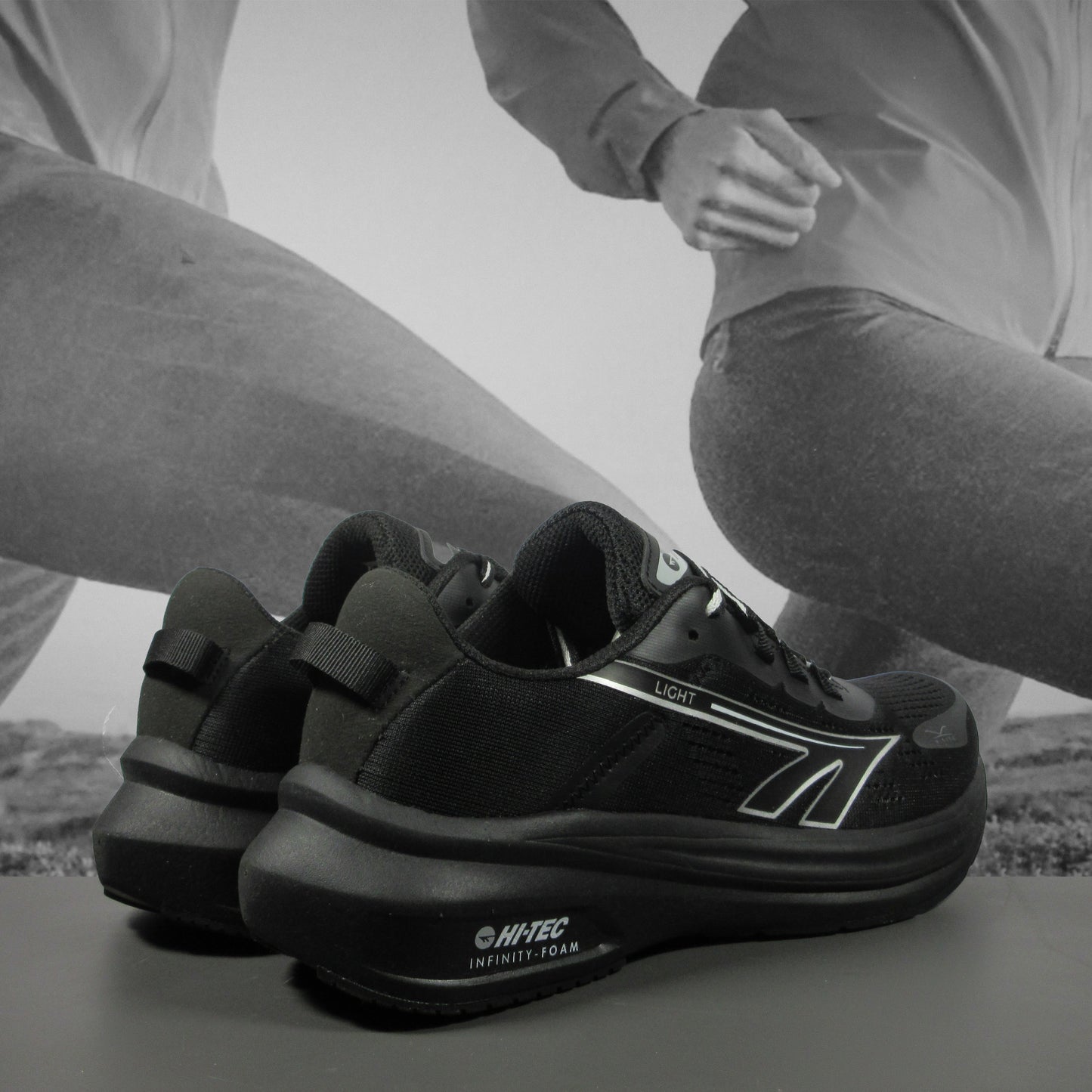 Hi-Tec Paradigm Light Mens - Durban Runner 7 / Black