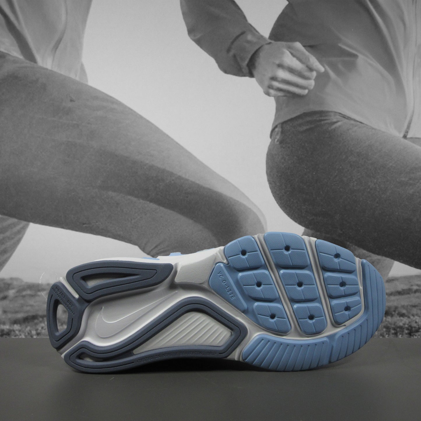 Nike Structure 26 Women's Road Running Shoes - Durban Runner 4.5 / FOOTBALL GREY/WORLD INDIGO-ALUMINUM