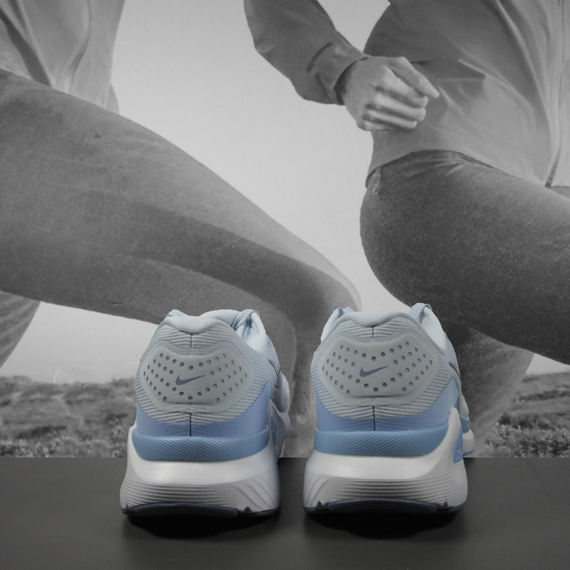 Nike Structure 26 Women's Road Running Shoes - Durban Runner 4.5 / FOOTBALL GREY/WORLD INDIGO-ALUMINUM