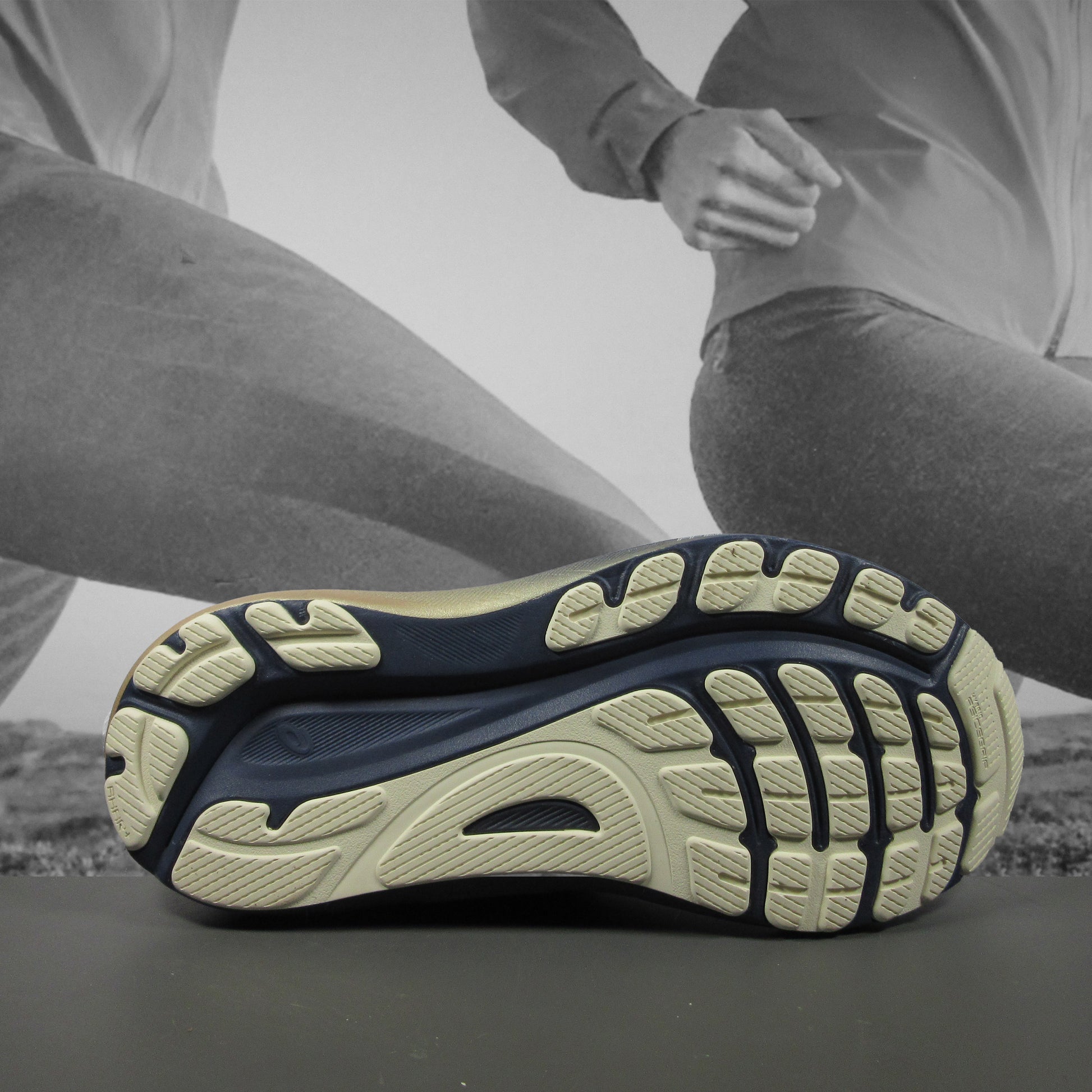 Asics Kayano 31 Platinum Edition Mens Running Shoes - Durban Runner 9 / Blue Expanse/Champagne