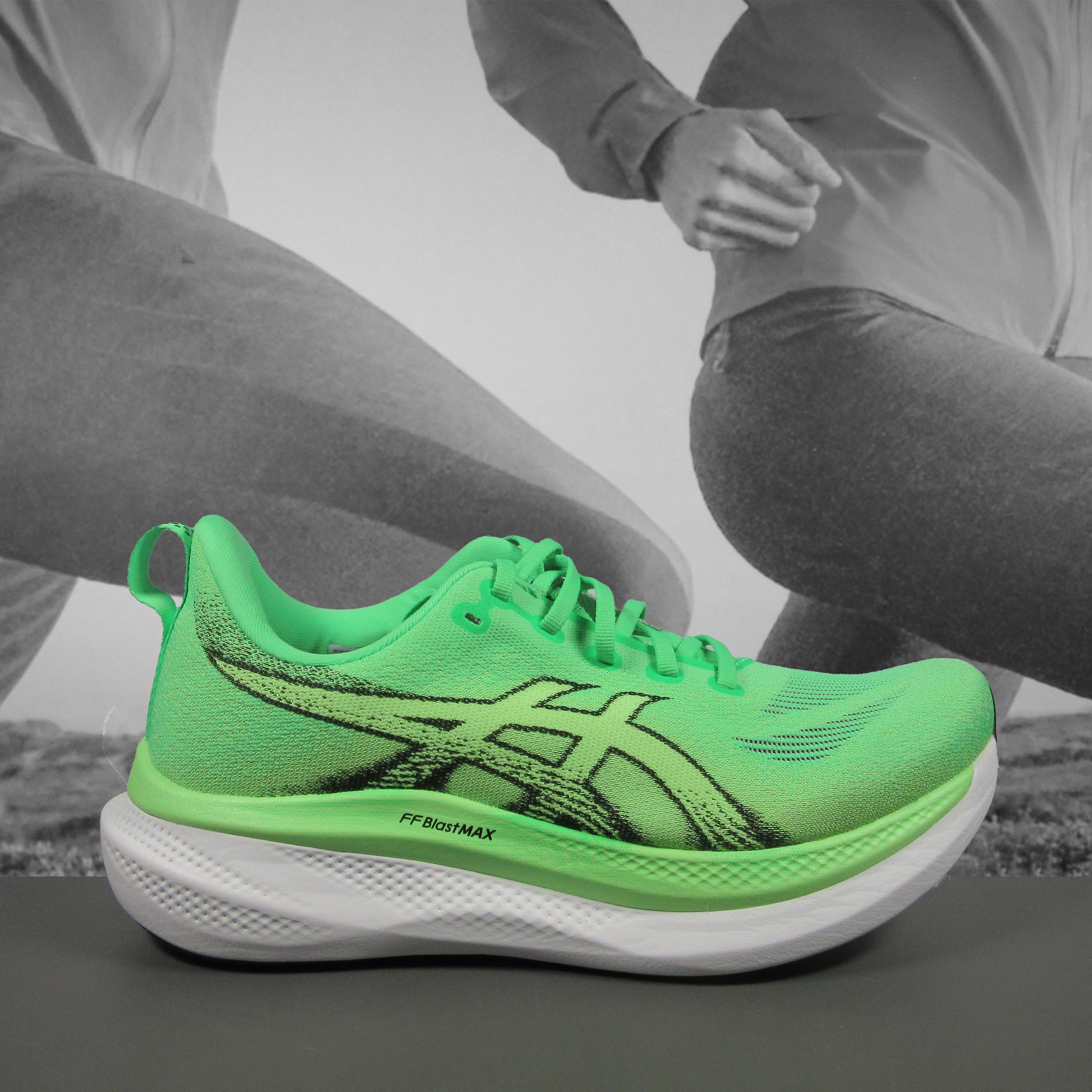 Asics GLIDERIDE MAX 2 Mens Road Running Shoes - Durban Runner 7.5 / VITAL GREEN/BLACK