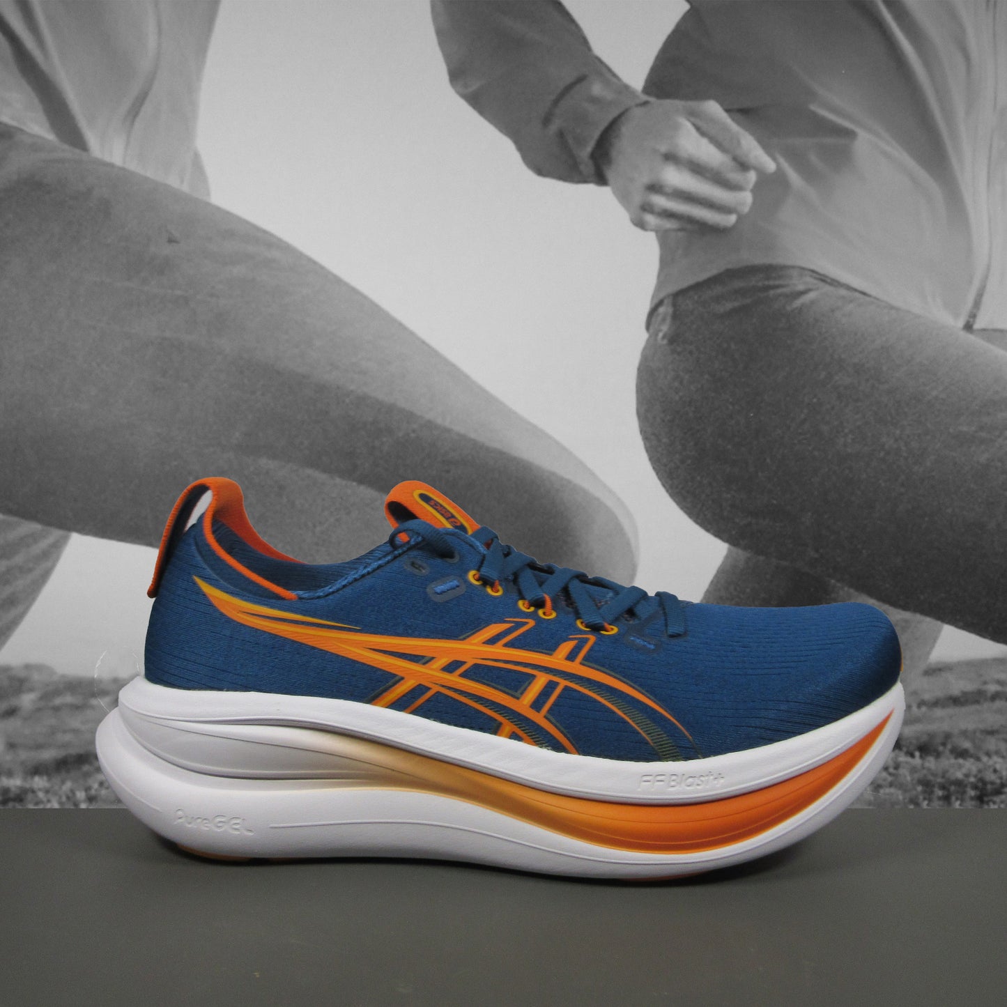 Asics GEL-NIMBUS 28 Mens Running Shoes