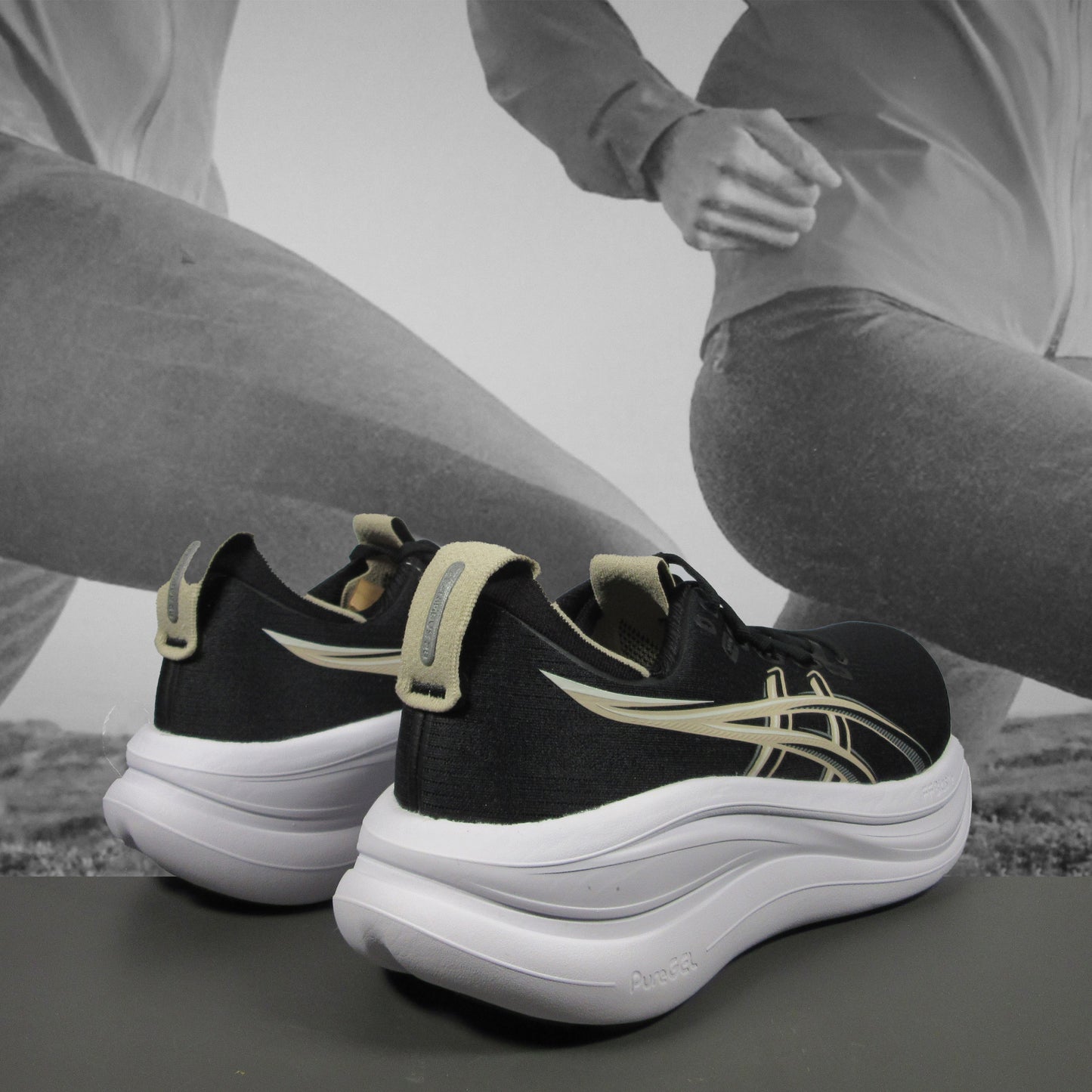 Asics GEL-NIMBUS 28 Mens Road Running Shoes