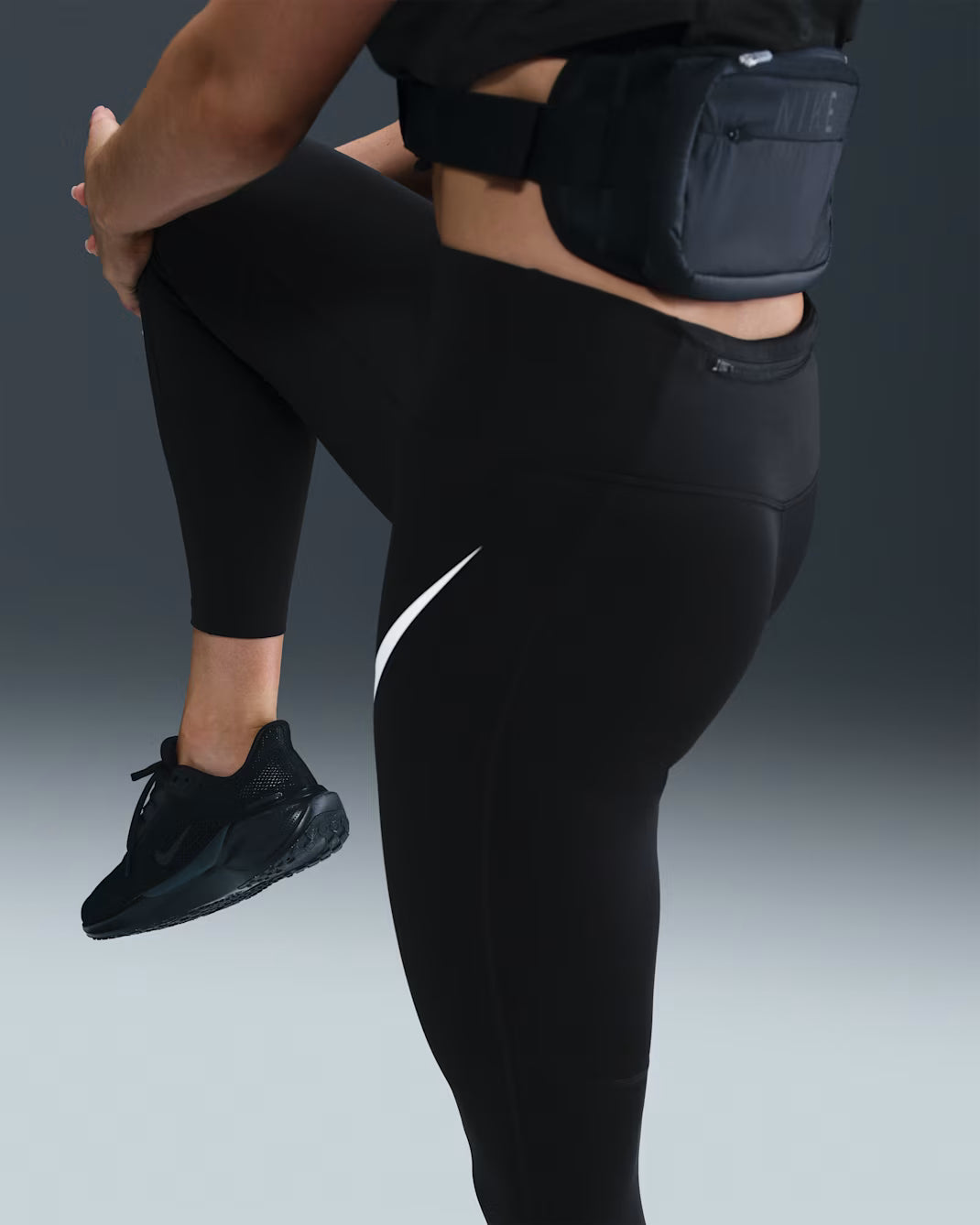 Nike Tempo Swoosh Run Women's High-Waisted 7/8 Running Leggings - Durban Runner XS / Black/Reflective Silv/White