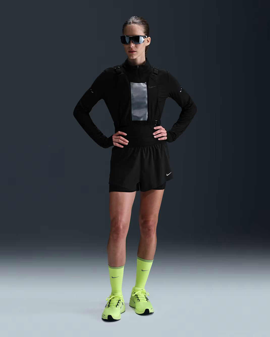 Nike Swift Women's Dri-FIT Mid-Rise 2-in-1 Running Shorts - Durban Runner XS / Black/Reflective Silv