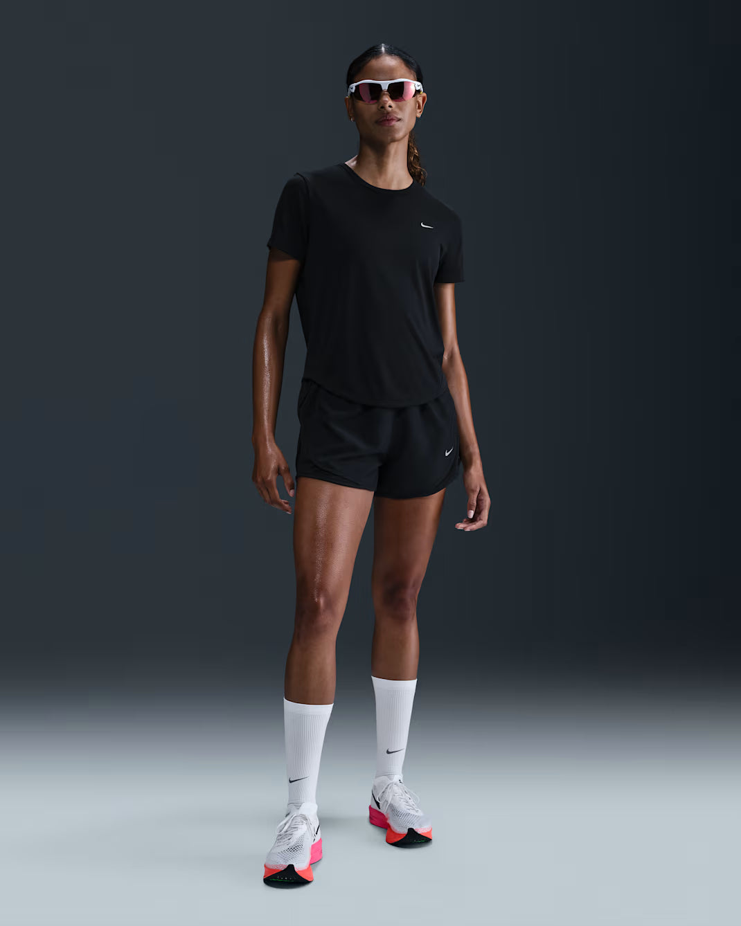 Nike Tempo Women's Dri-FIT Short-Sleeve Running Top - Durban Runner XS / Black/Reflective Silv