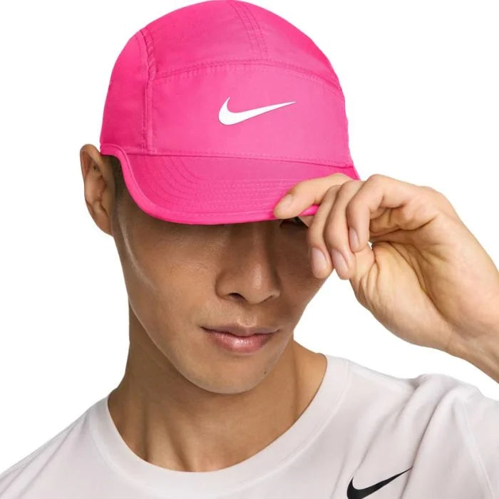 Nike Dri-FIT Fly Unstructured Swoosh Cap